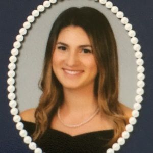 Meet your Posher, Vanessa